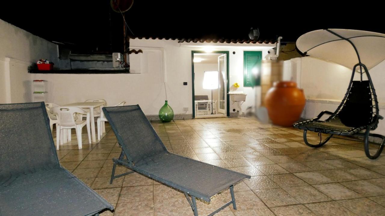 Relux Bed and Breakfast Bari Exteriör bild